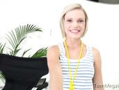 Flexible And Foxy Blonde Doing Splits And Getting Laid